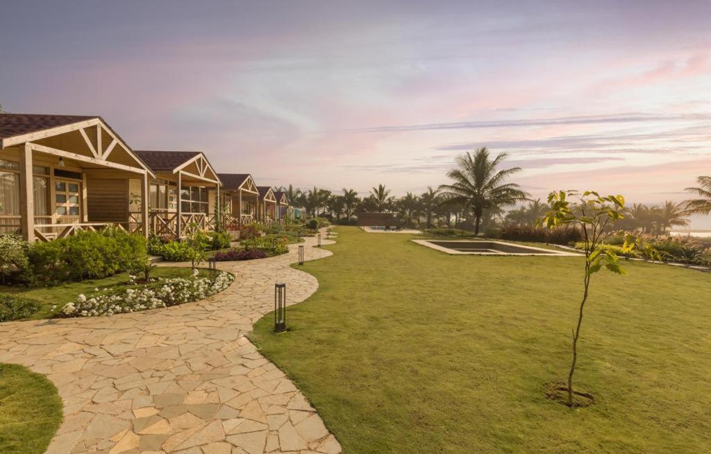 Waterscape Retreat Girnare Экстерьер фото